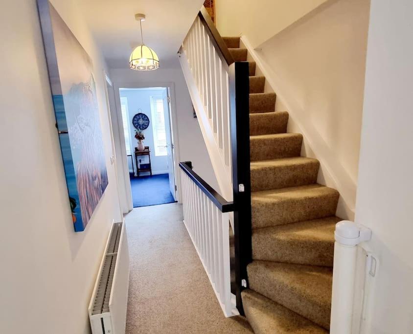 Causeway97 Townhouse Villa พอร์ตรัช ภายนอก รูปภาพ